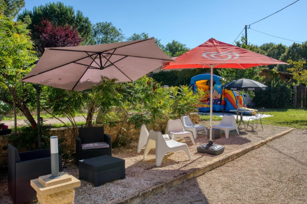 Le Moulin Du Bleufond Hotel Montignac-Lascaux Kültér fotó