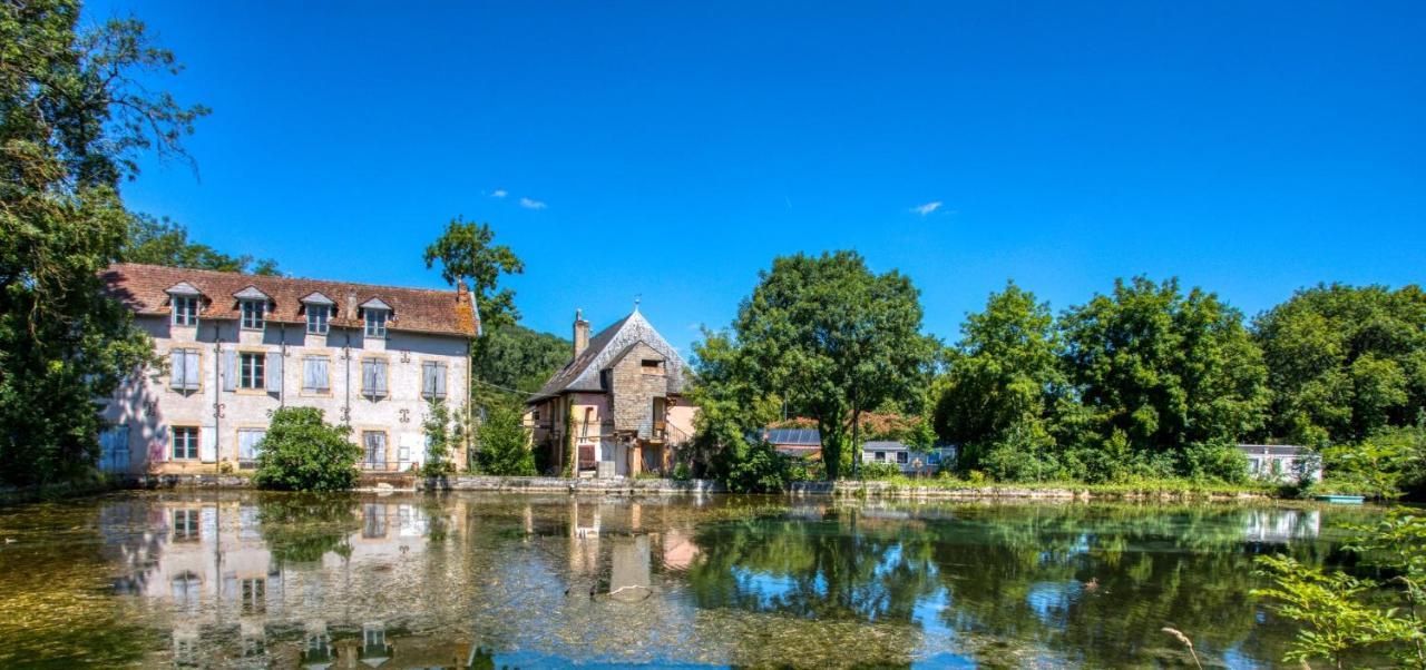 Le Moulin Du Bleufond Hotel Montignac-Lascaux Kültér fotó