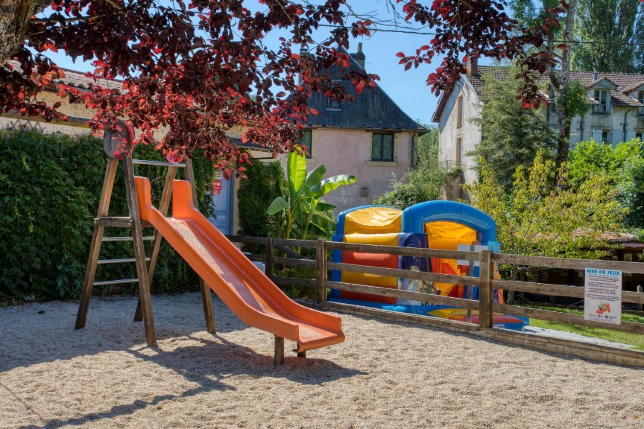 Le Moulin Du Bleufond Hotel Montignac-Lascaux Kültér fotó