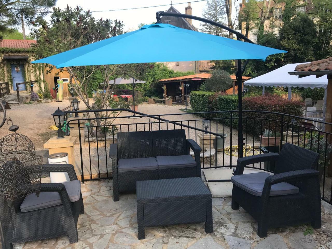 Le Moulin Du Bleufond Hotel Montignac-Lascaux Kültér fotó